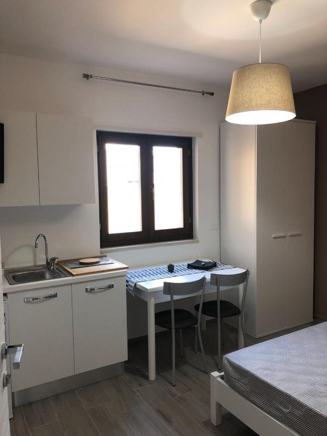 B&B Luxury Apartments Pulsano Exterior photo